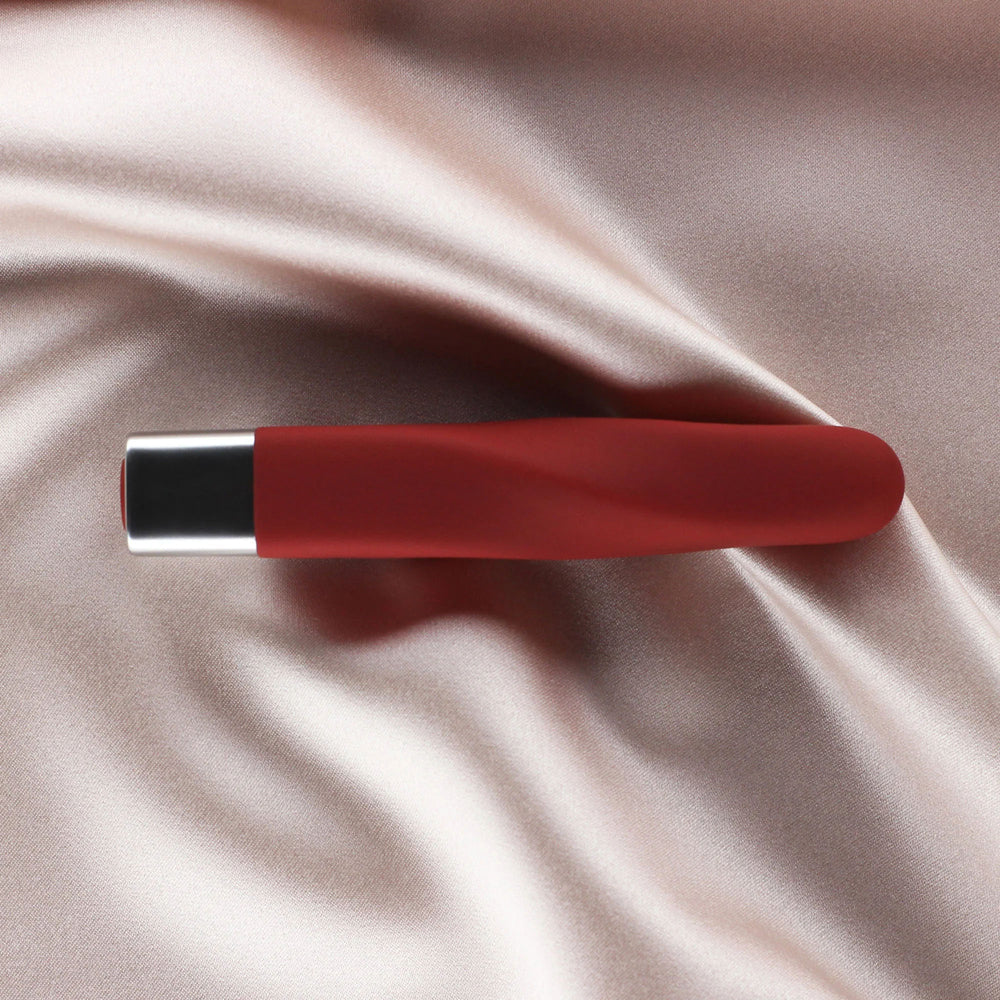 Layla 10 Modes Silicone Twist Bullet Vibrator Red | 716715771431 | Discreet Personal Wellness